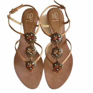 NEW Baldan Italian Tan Leather Heart Rhinestone Embellished Flat Sandals 38.5